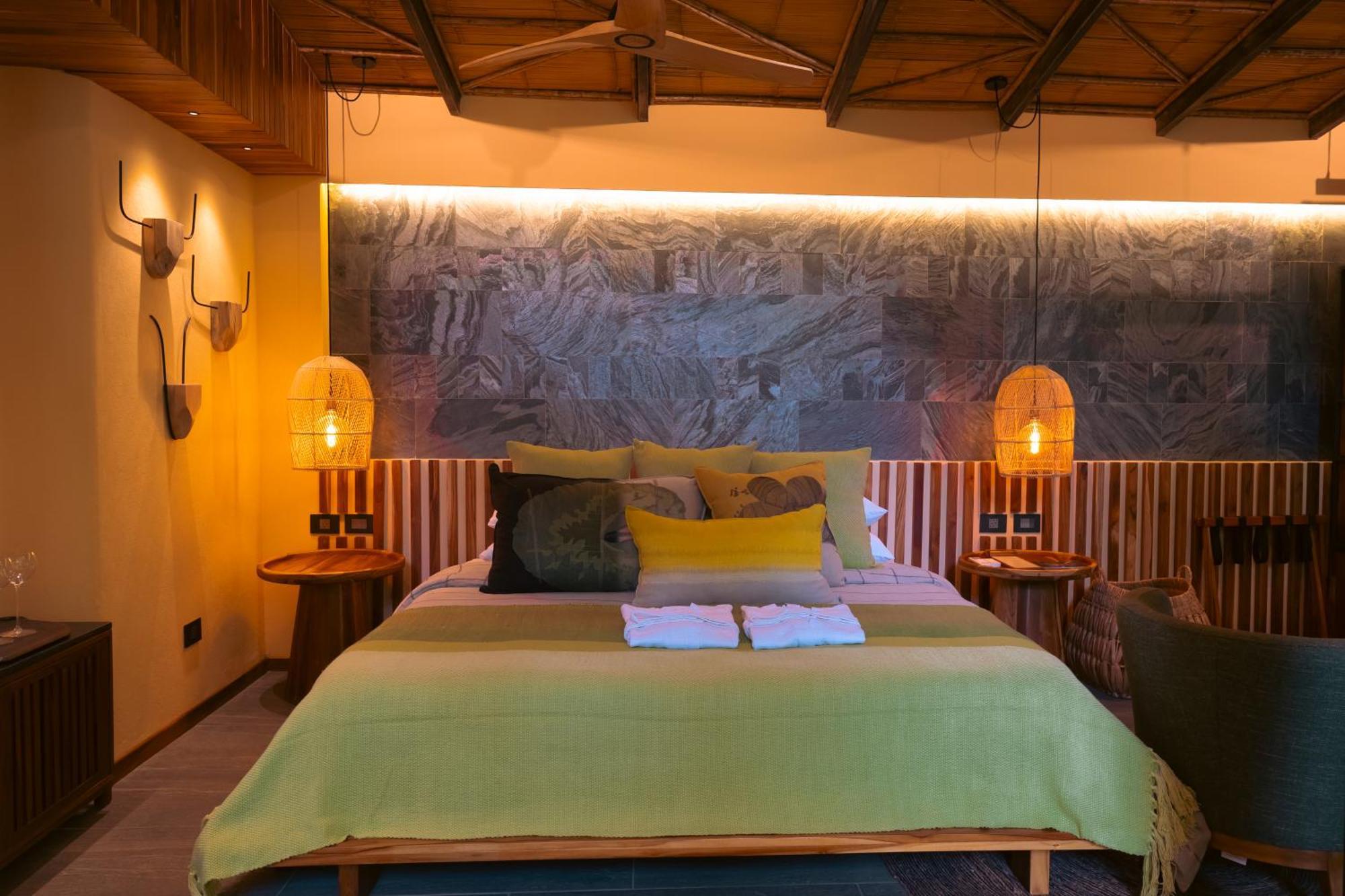Awa Beach Hotel Puerto Viejo de Talamanca Buitenkant foto